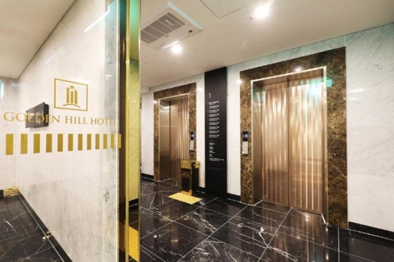Hotel Golden Hill image