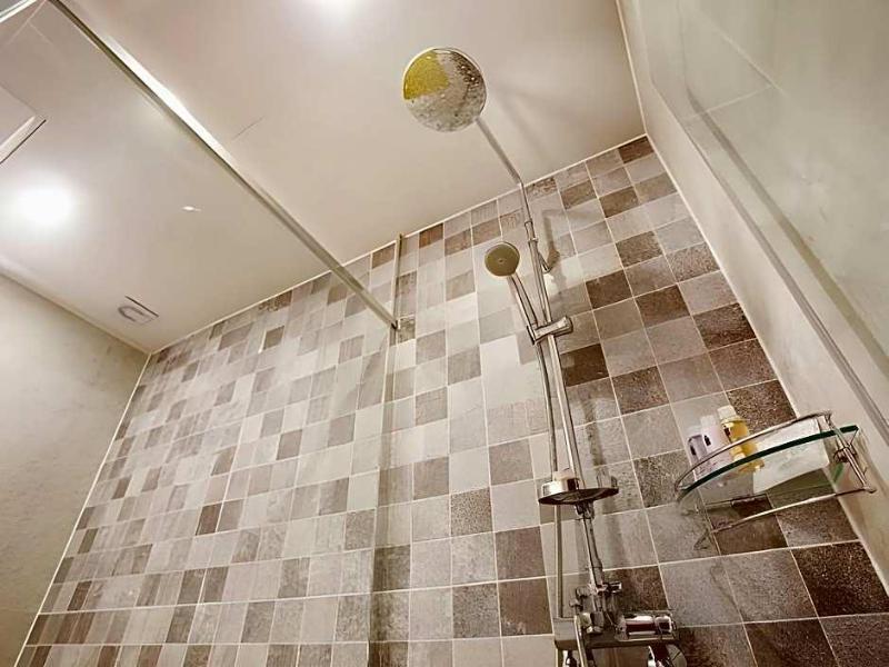 Hotel Golden Hill image