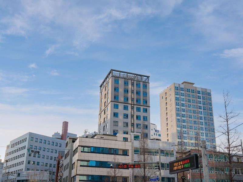 Centralpark Hotel Busan image