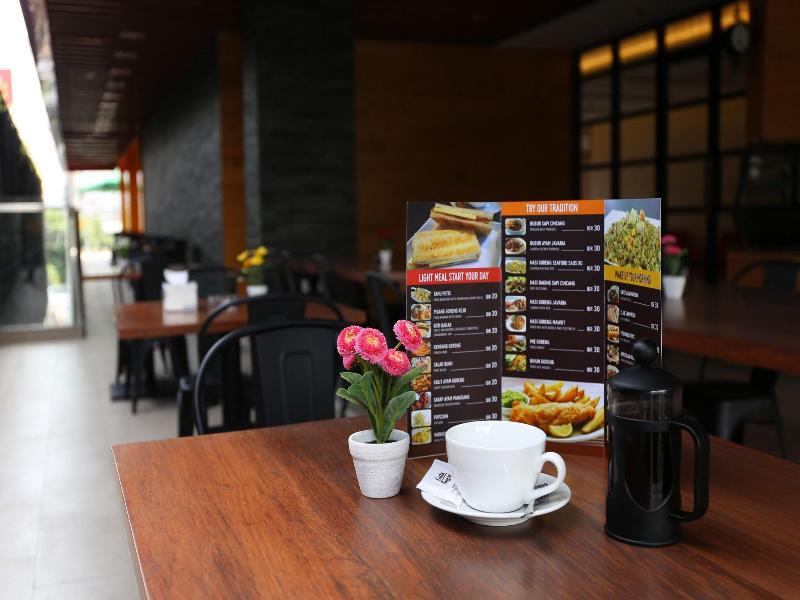 Grand Citihub Hotel @Kajoetangan image
