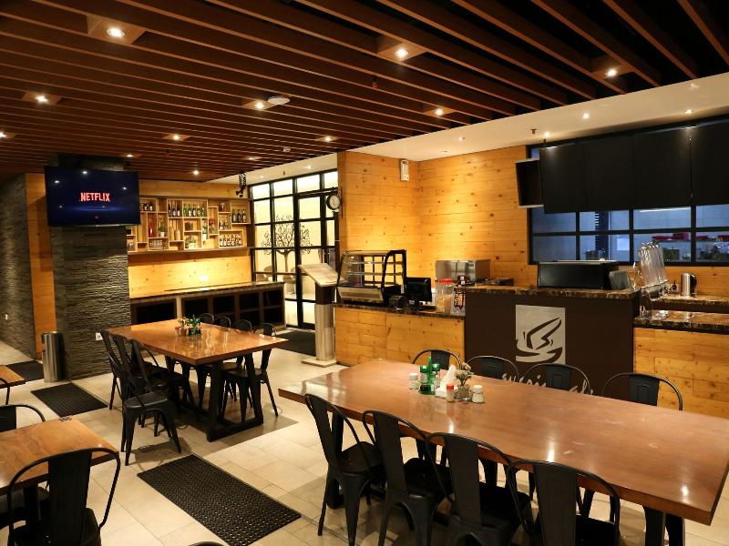Grand Citihub Hotel @Kajoetangan image