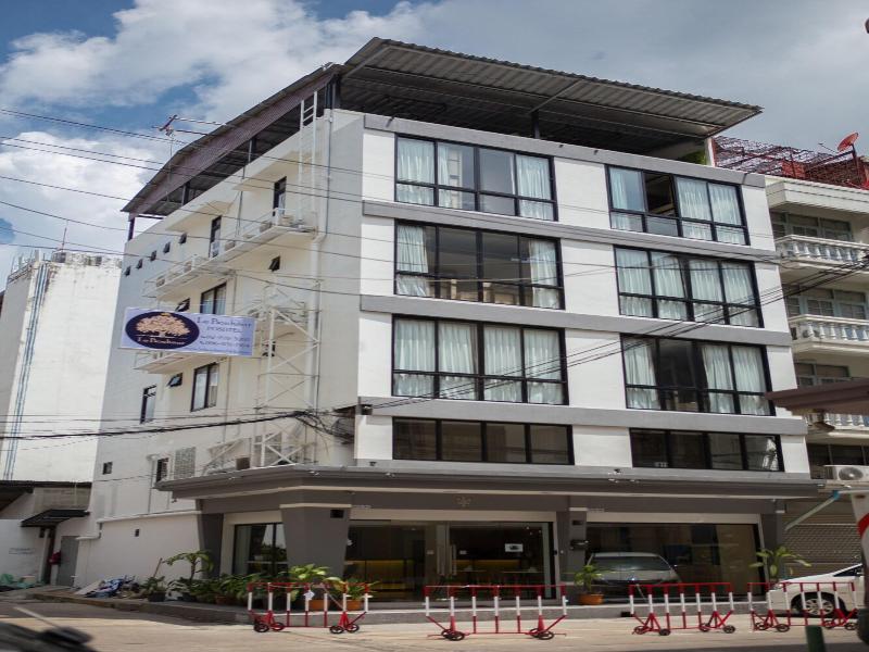 Le Bonheur Poshtel image
