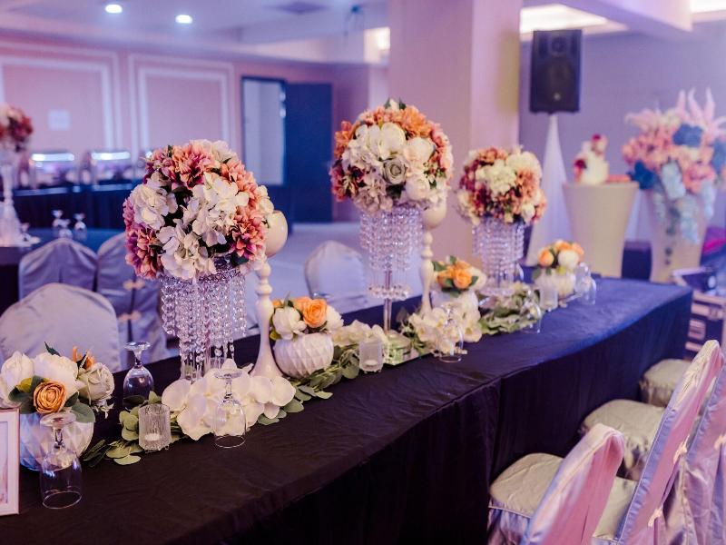 Le Charme Suites Subic image