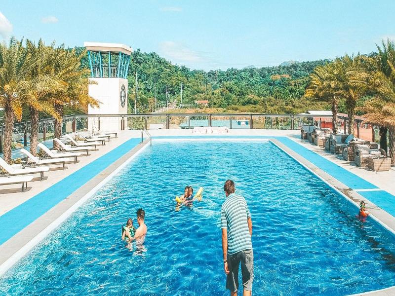 Le Charme Suites Subic image