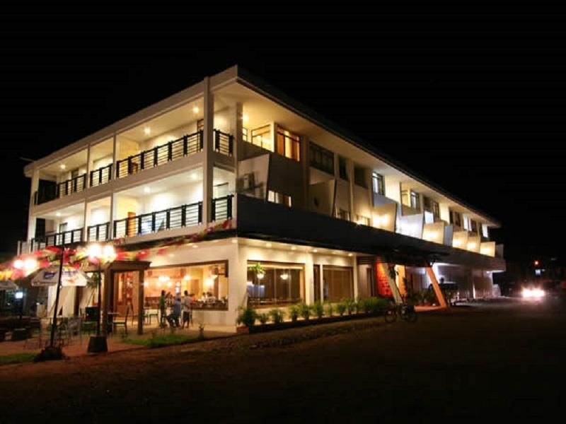 CORON GATEWAY HOTEL AND SUITES