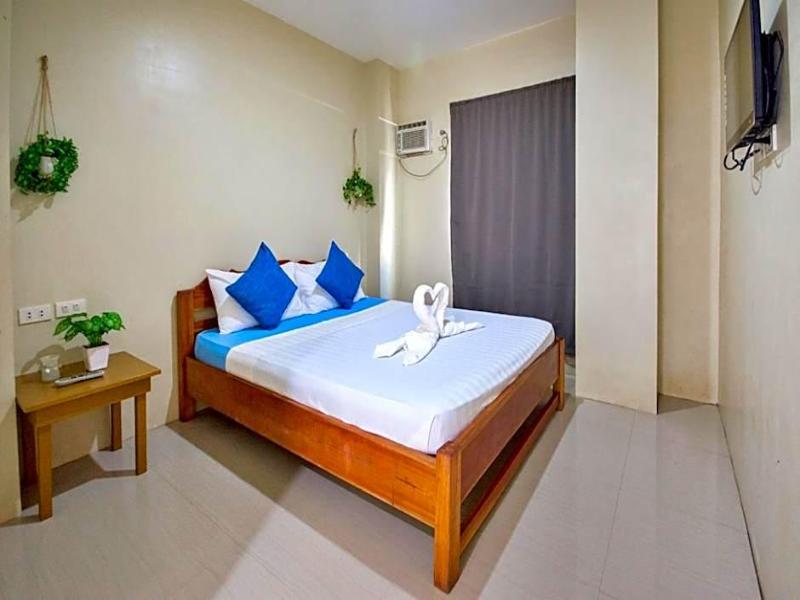 Boracay Backpackers image