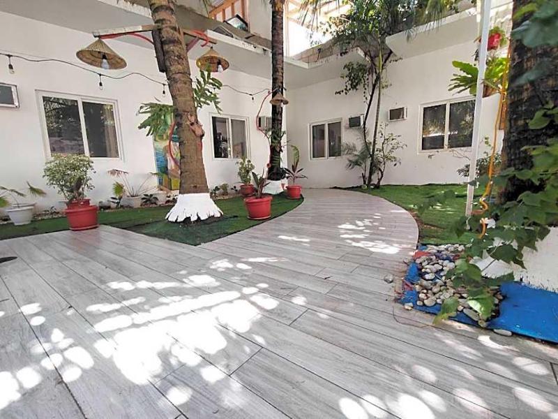Boracay Backpackers image