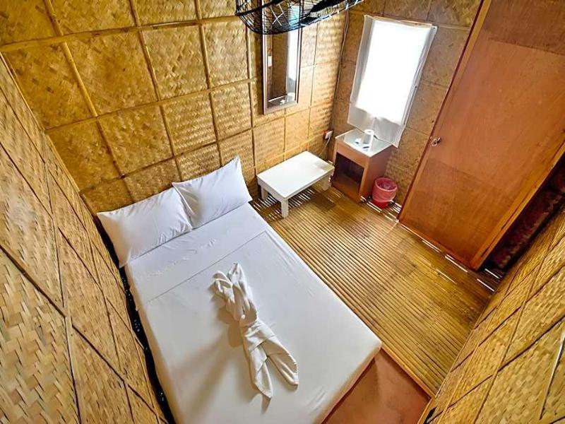 Boracay Backpackers image