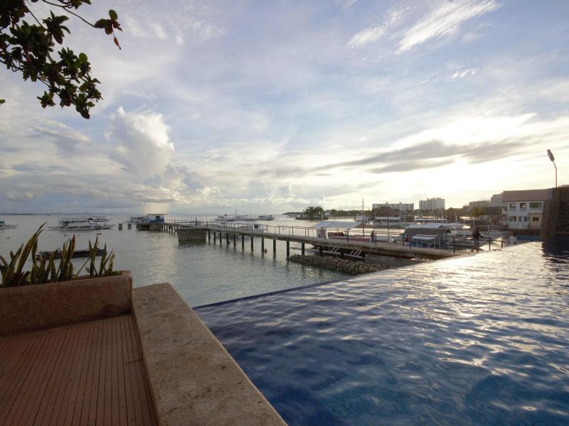 Nordtropic Resort And Residences image