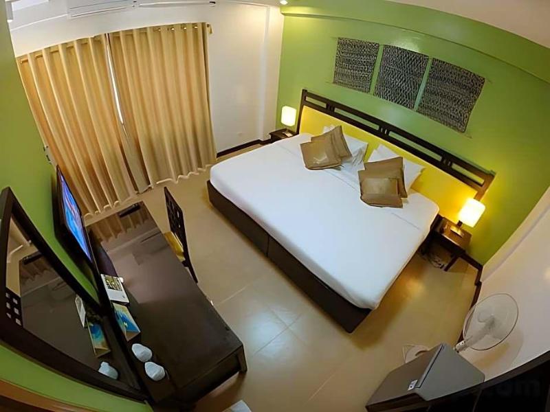 Residencia Boracay Hotel image