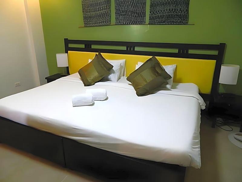 Residencia Boracay Hotel image
