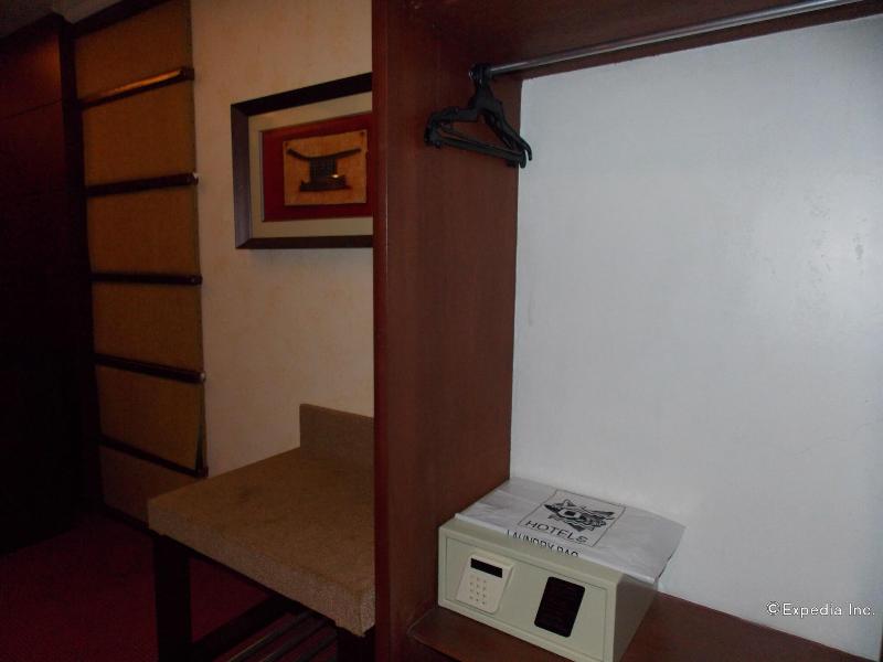 MO2 Westown Hotel Mandalagan image