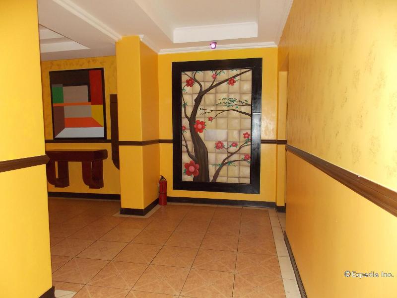MO2 Westown Hotel Mandalagan image
