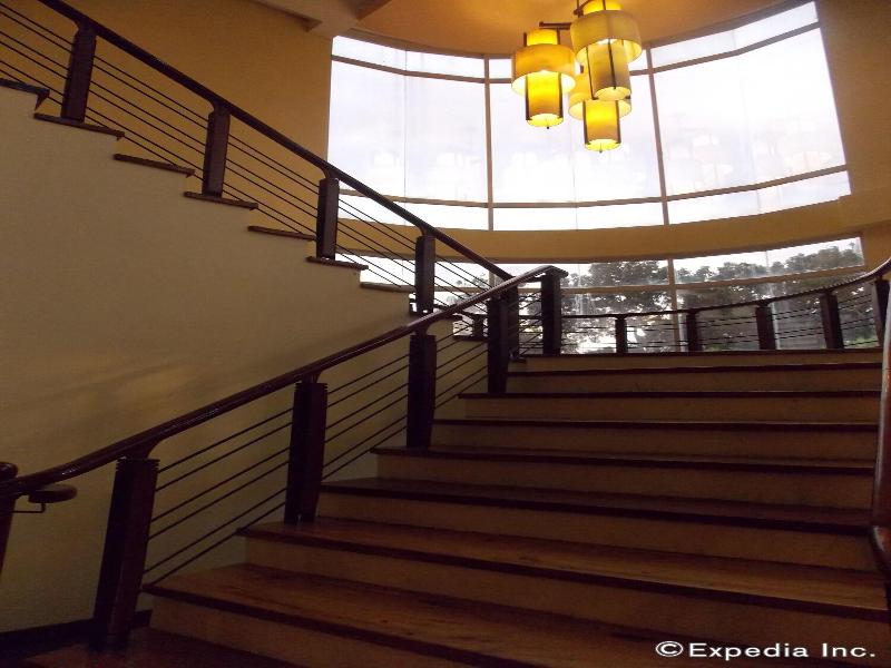 MO2 Westown Hotel Mandalagan image