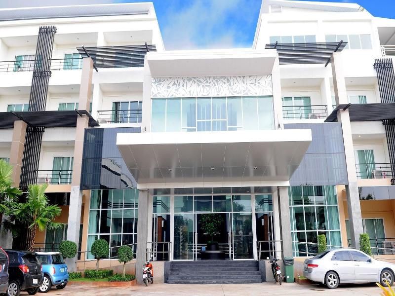 The O Valley Hotel image