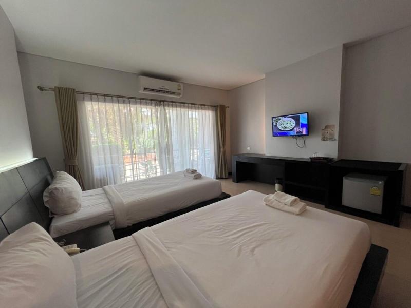 The O Valley Hotel image