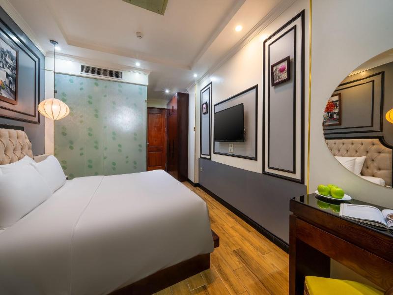 Bella Rosa Suite Hotel & Spa image