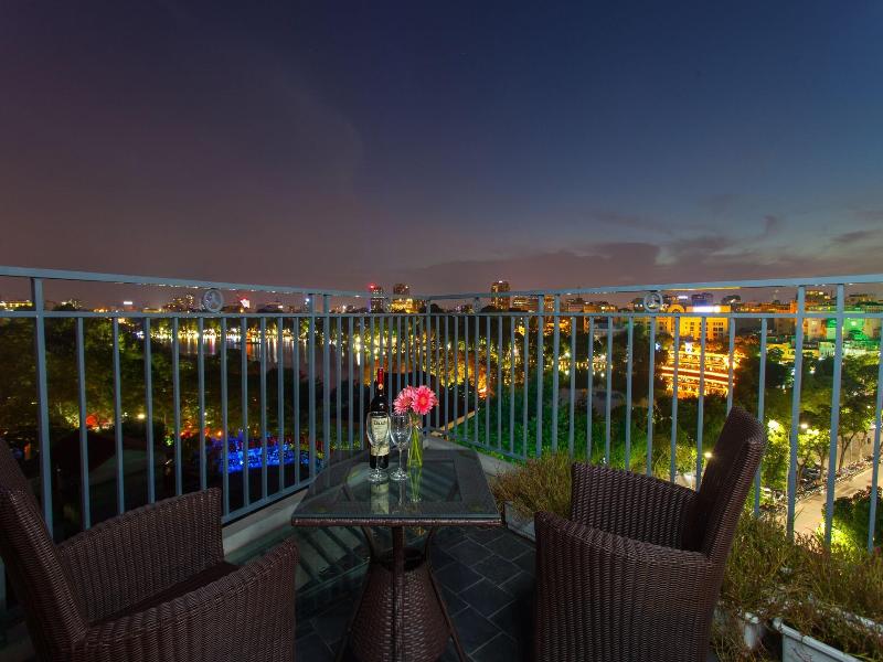 Bella Rosa Suite Hotel & Spa image