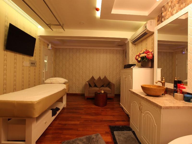 Minh Tam Hotel & Spa 3/2 image
