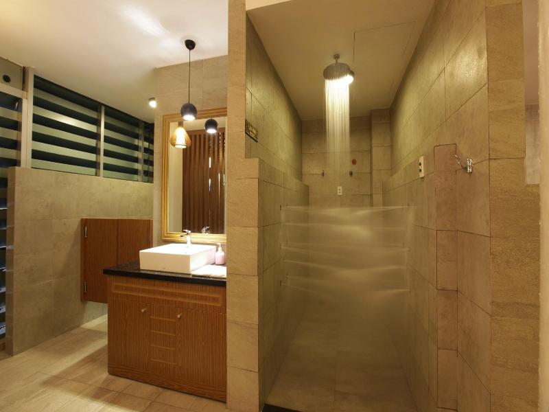 Minh Tam Hotel & Spa 3/2 image