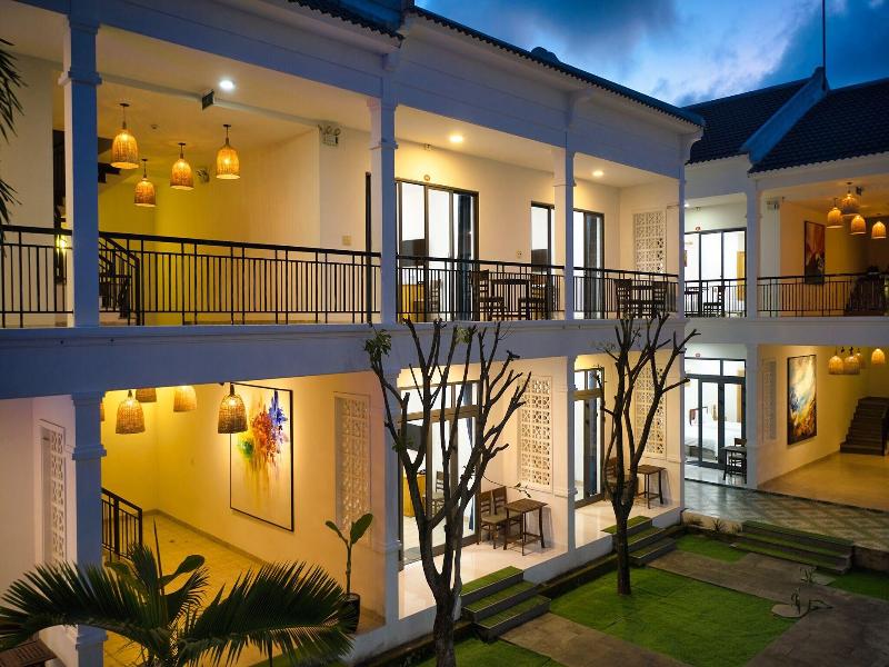 Tran Family Villas Boutique Hotel image