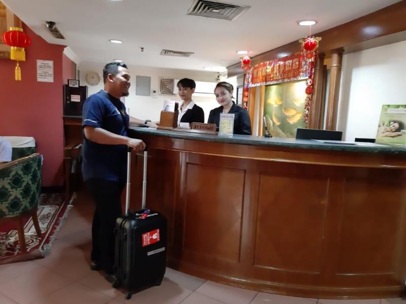 Hotel Arwana image