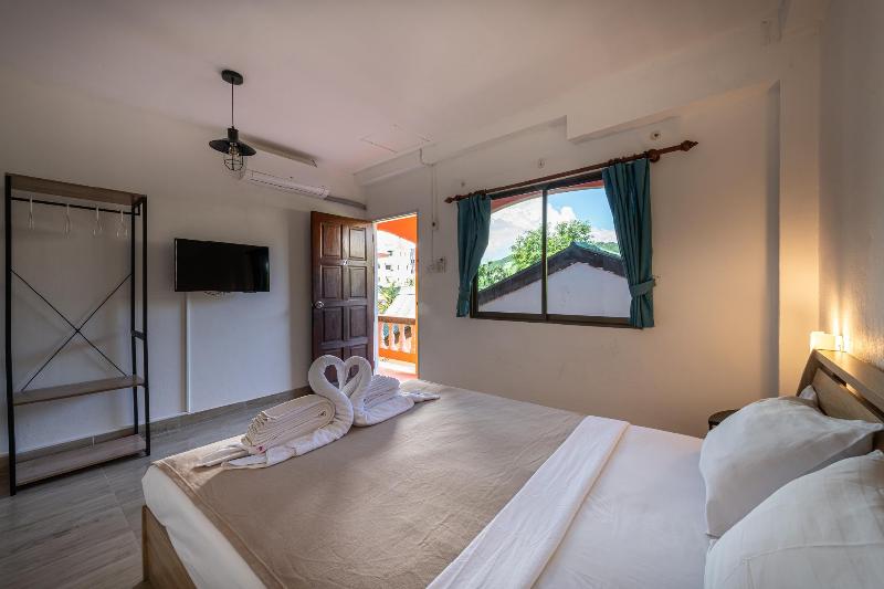 Maritime Rooms Patong image