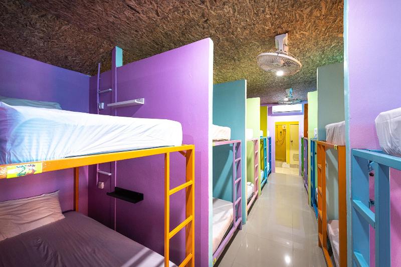 Maritime Rooms Patong image