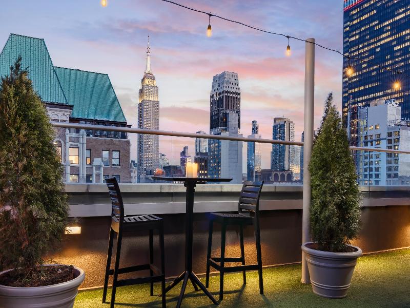 DoubleTree by Hilton New York Times Square South image