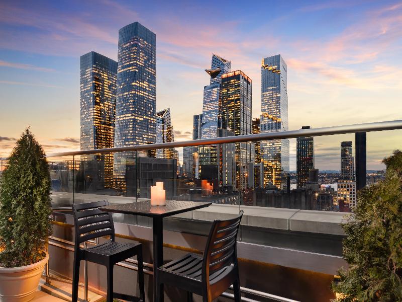 DoubleTree by Hilton New York Times Square South image