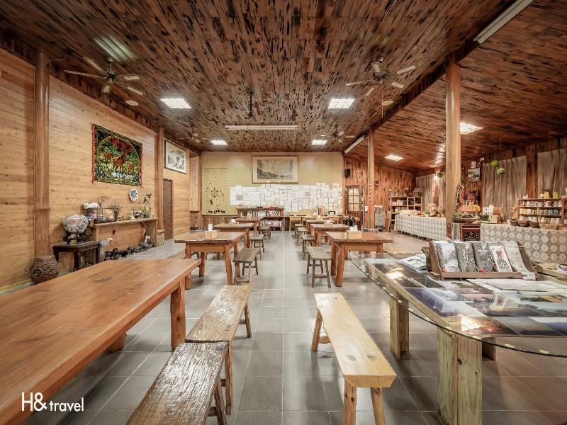 TSUBI SEEKING ALISHAN SUNRISE image
