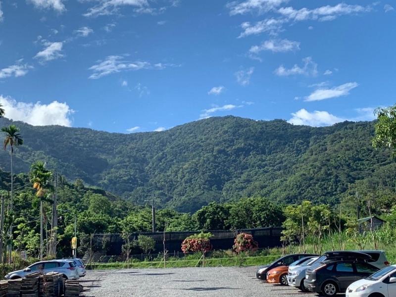 YAWAN HOTEL image