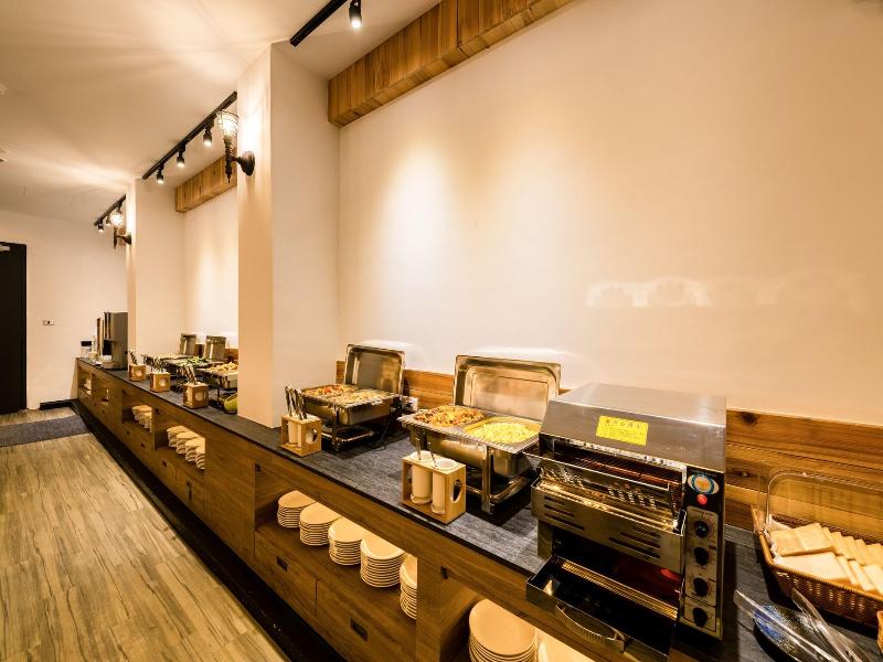 Traveller-INN Tiehua Cultural and Creative Hotel image