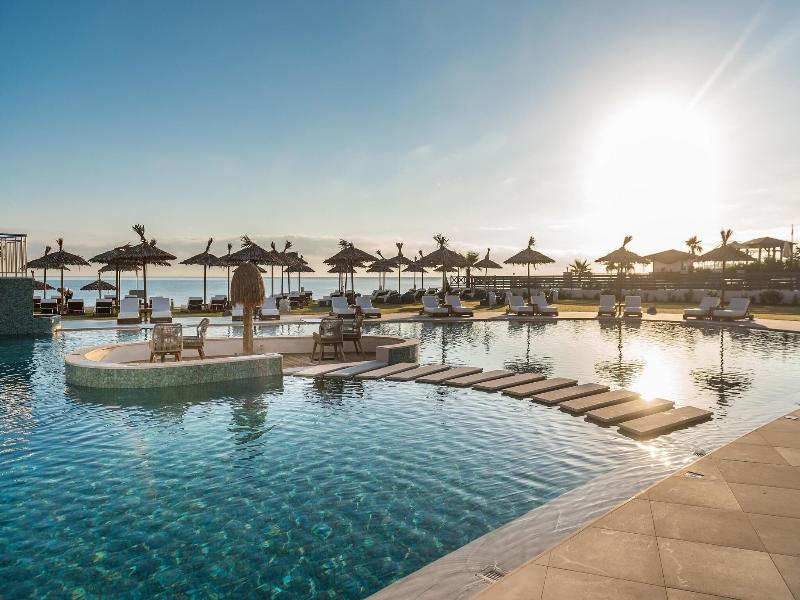 Pepper Sea Club Hotel image