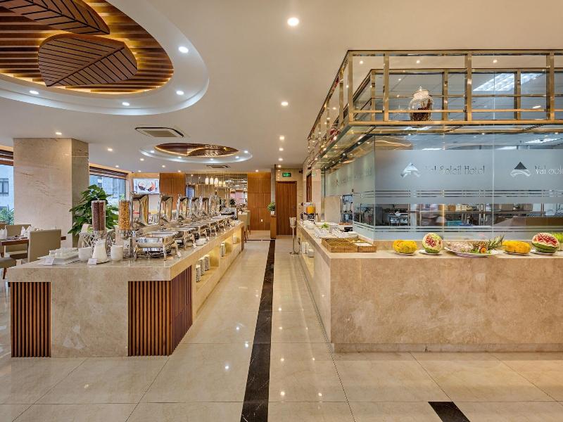 Val Soleil Hotel image