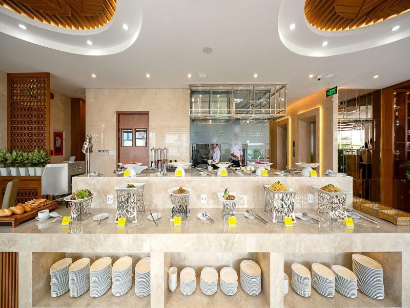 Val Soleil Hotel image