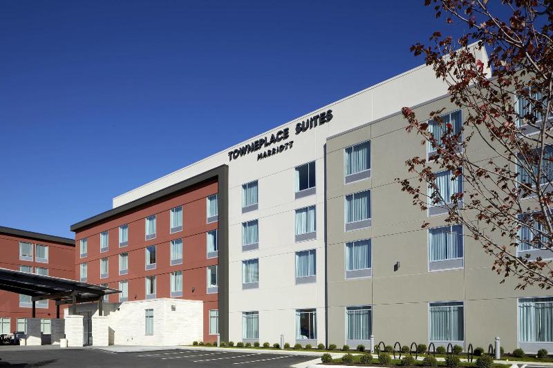 Towneplace Suites Columbus Easton Area image