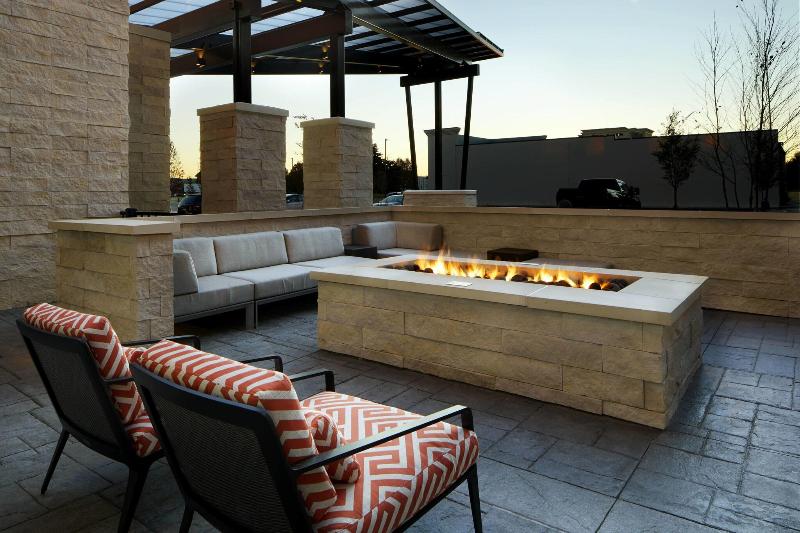 Towneplace Suites Columbus Easton Area image