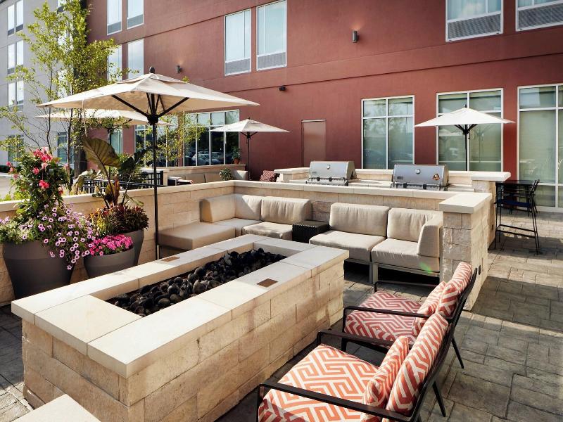 Towneplace Suites Columbus Easton Area image