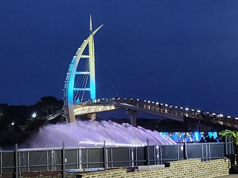 Cheonjiyeon Crystal Hotel