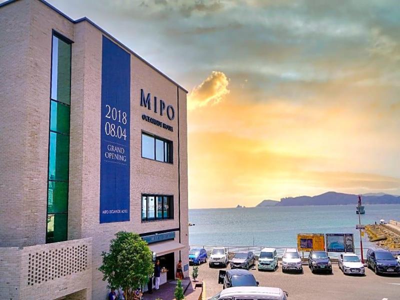 Mipo Oceanside Hotel image