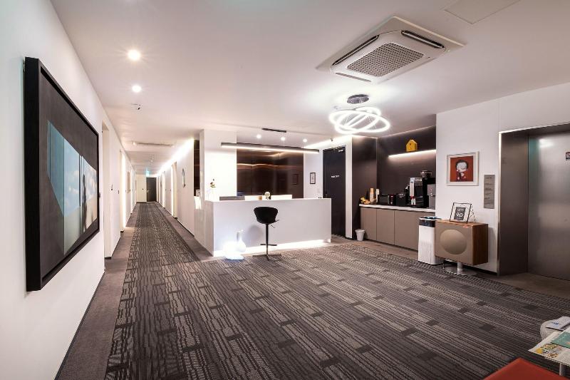 Mipo Oceanside Hotel image