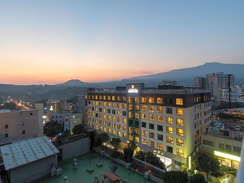 Hotel Win Story image