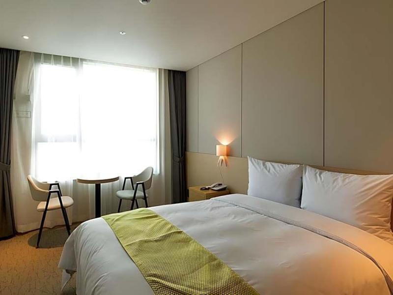 Hotel Win Story image