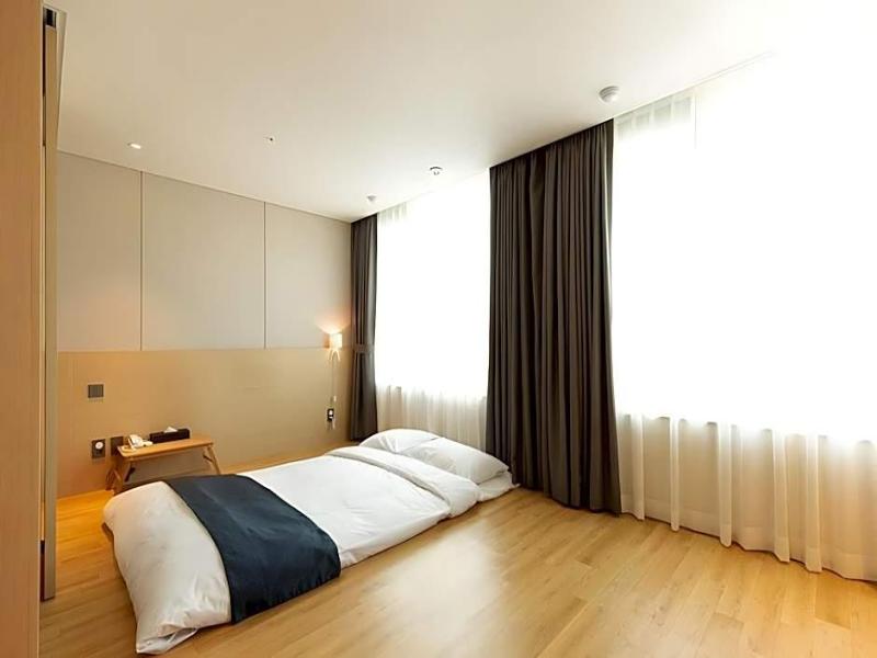 Hotel Win Story image