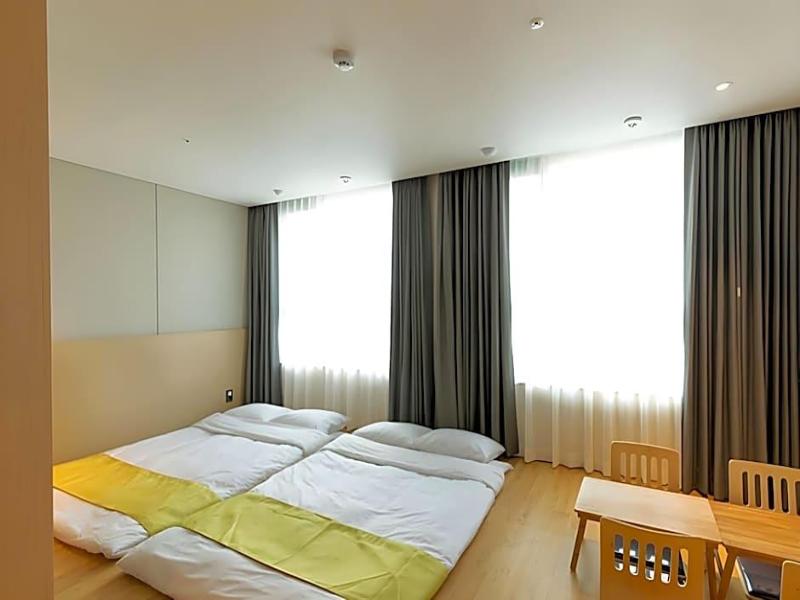 Hotel Win Story image