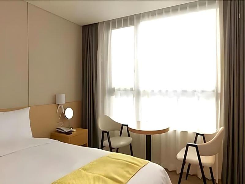 Hotel Win Story image