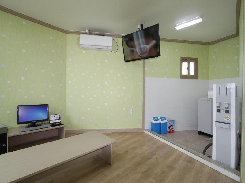 Hostel Dahyun image