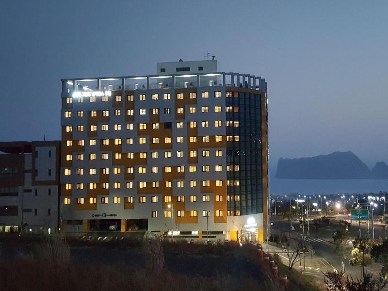 GreenTree Inn Jeju Seogwipo Express Hotel