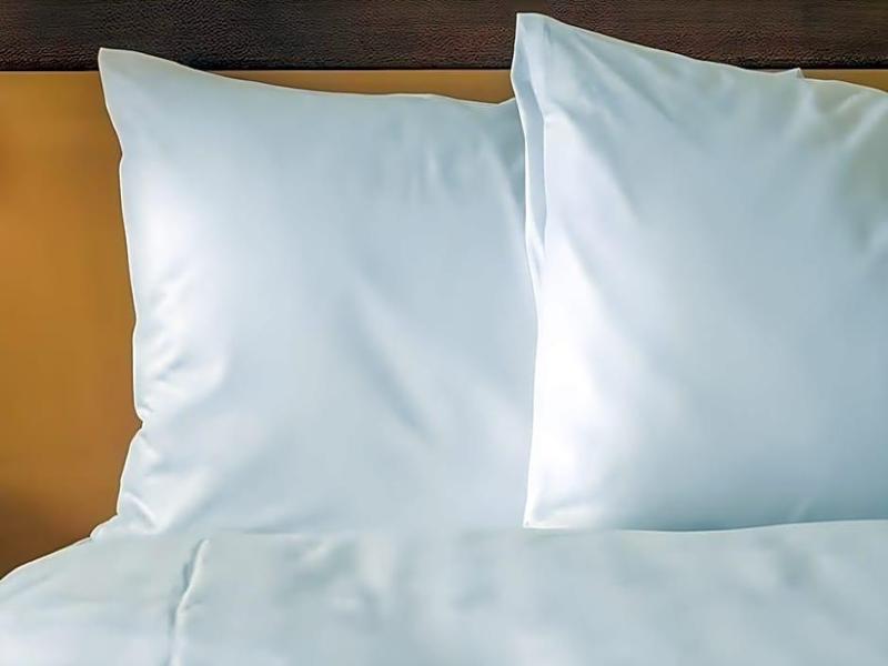 GLADSHEIM HOTEL image